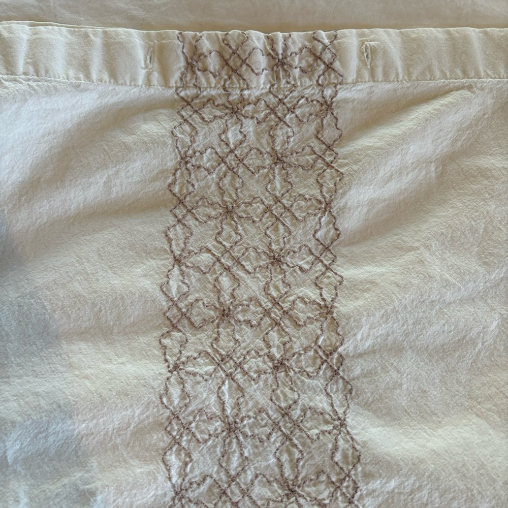 Threshold fabric shower curtain emb cream tan 100% cotton
Minimalist